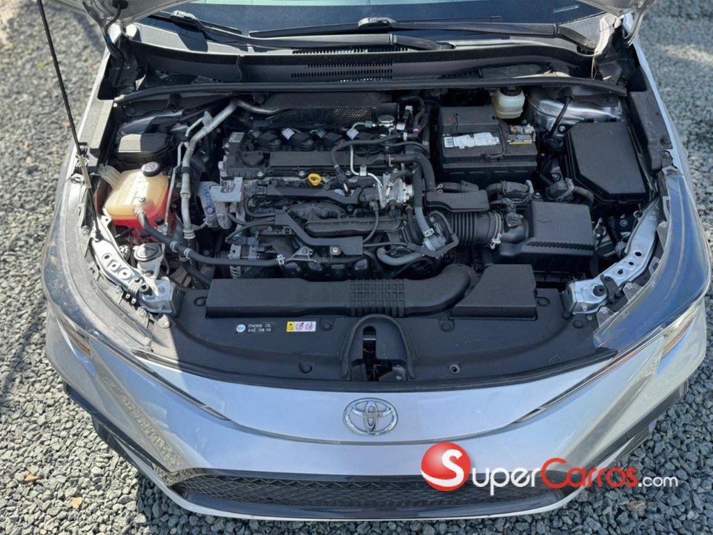 2020 Toyota Corolla SE — foto 9 / 11