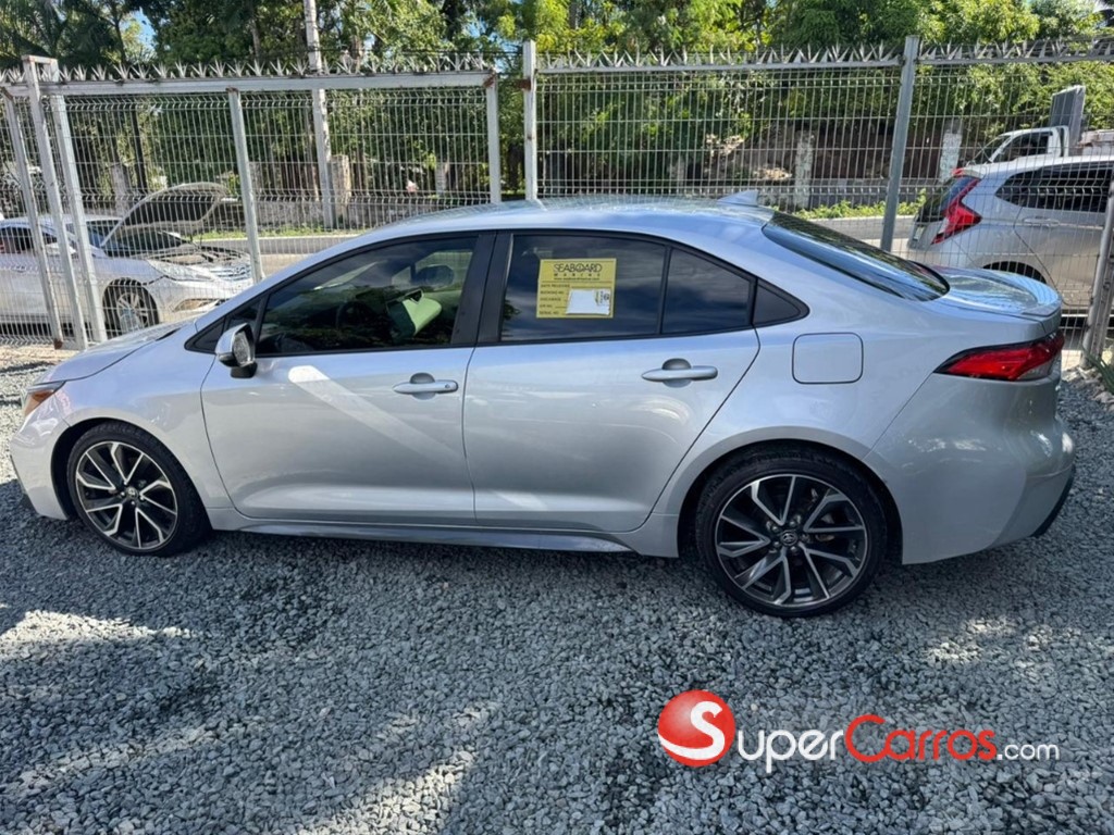 2020 Toyota Corolla SE — foto 11 / 11