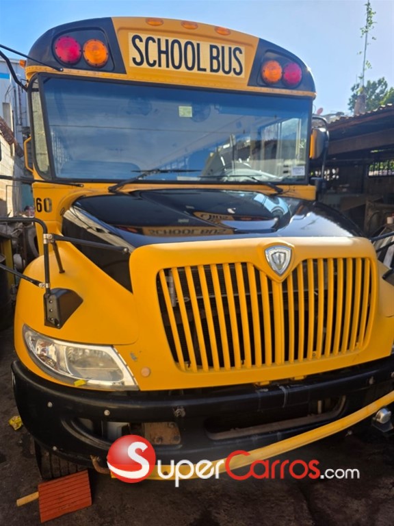 2014 International Autobus