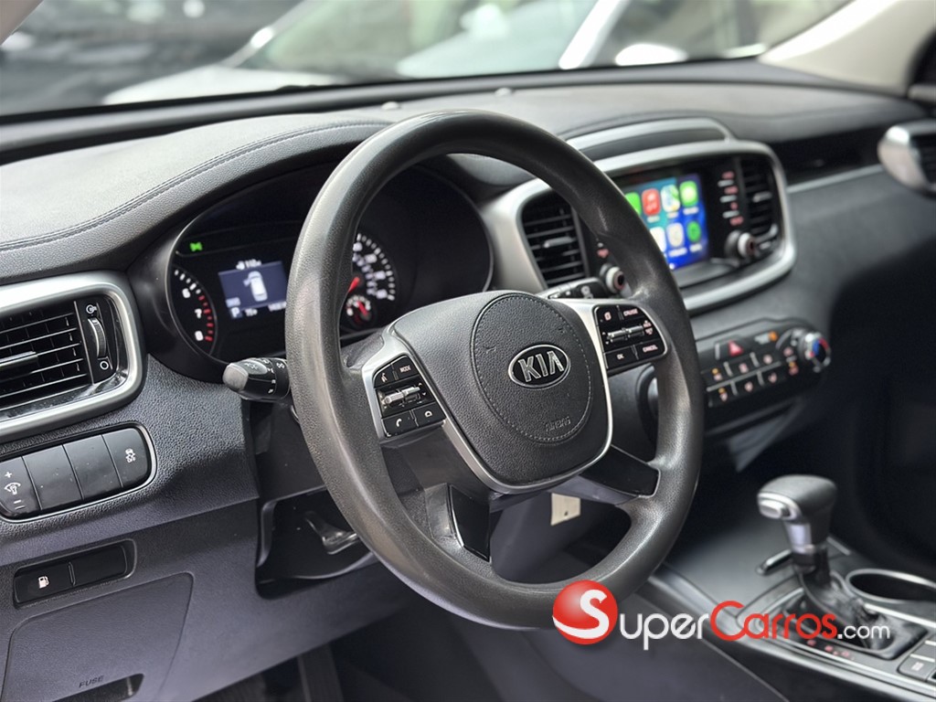 2020 Kia Sorento LX — foto 10 / 12