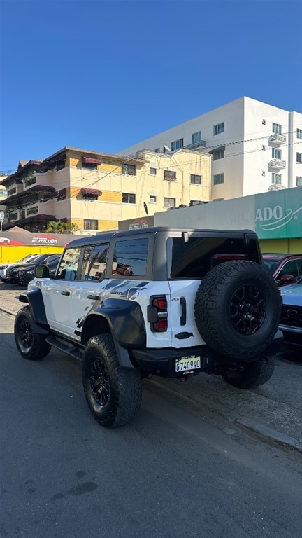 2024 Ford Bronco Raptor — foto 4 / 12