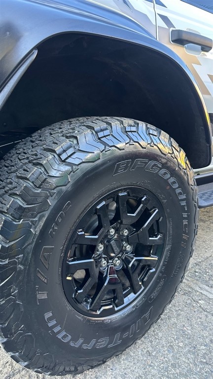 2024 Ford Bronco Raptor — foto 10 / 12