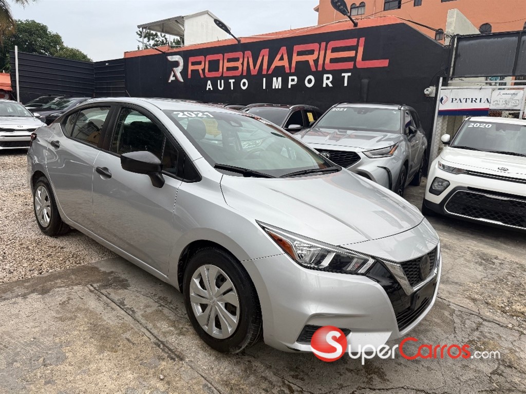 2020 Nissan Versa S Plus