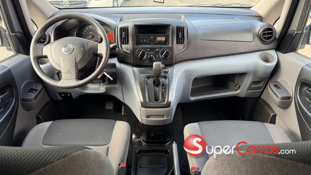 2020 Nissan NV 200 — foto 4 / 12