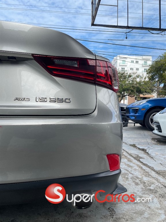 2016 Lexus IS 350 F Sport — foto 5 / 12