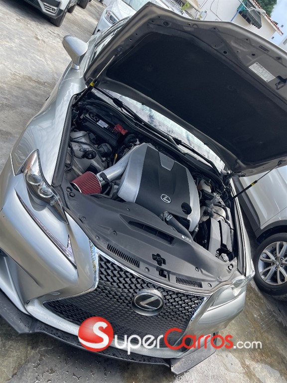 2016 Lexus IS 350 F Sport — foto 12 / 12