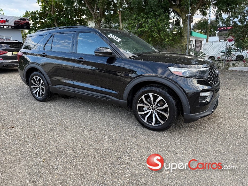 2020 Ford Explorer ST
