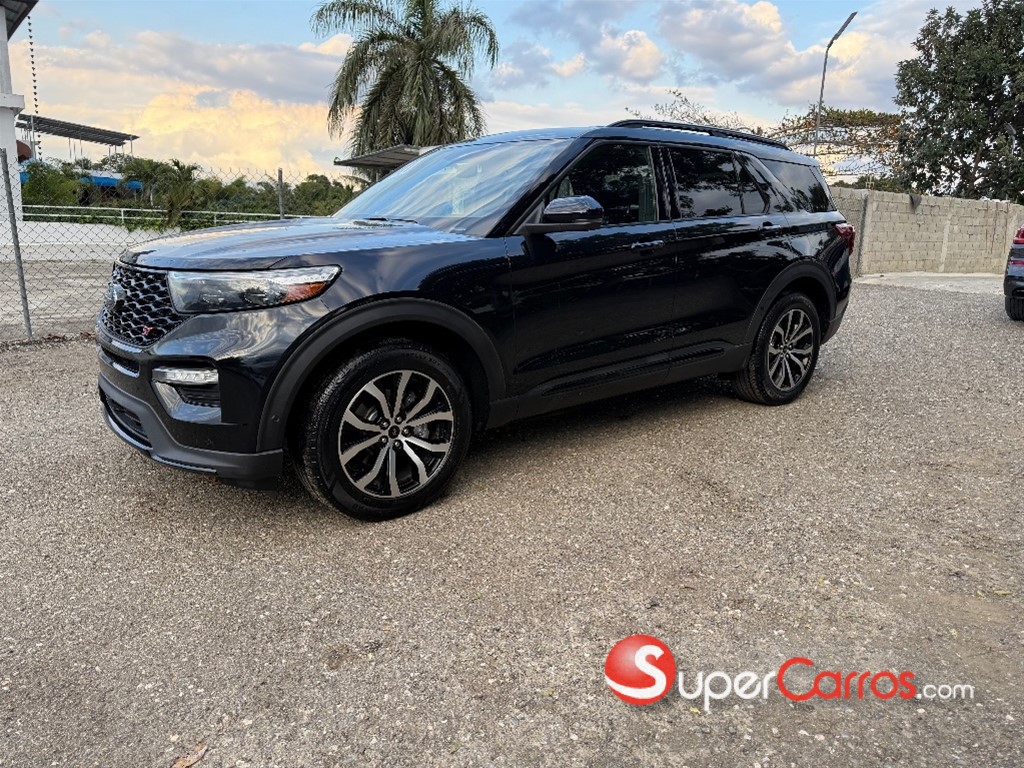 2020 Ford Explorer ST — foto 4 / 11