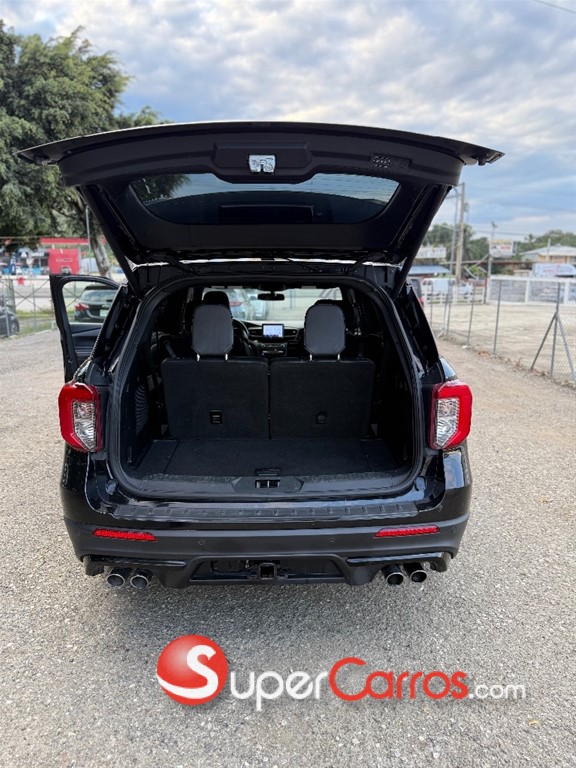 2020 Ford Explorer ST — foto 7 / 11