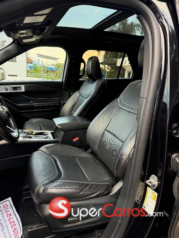 2020 Ford Explorer ST — foto 10 / 11