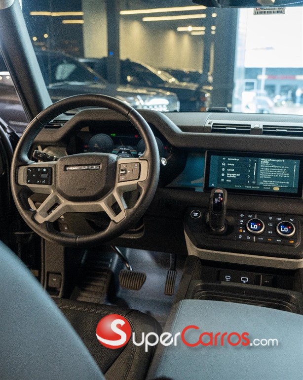 2024 Land Rover Defender 110 SE HYBRID — foto 11 / 12