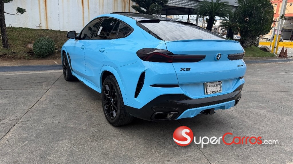 2020 BMW X 6 xDrive40i — foto 9 / 12