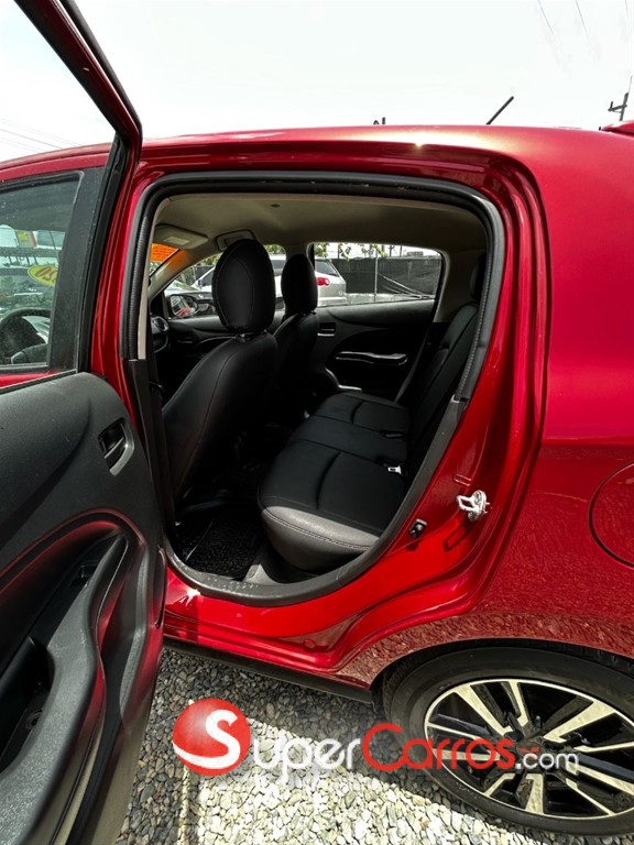 2020 Mitsubishi Motors Mirage ES — foto 12 / 12