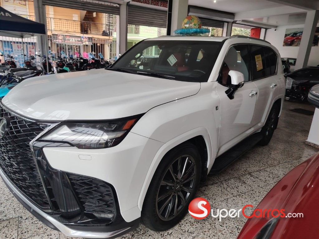 2022 Lexus LX 600 F Sport — foto 2 / 10