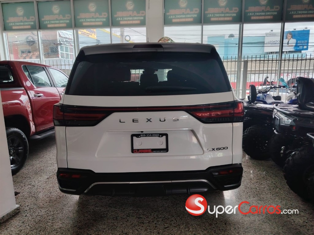 2022 Lexus LX 600 F Sport — foto 7 / 10