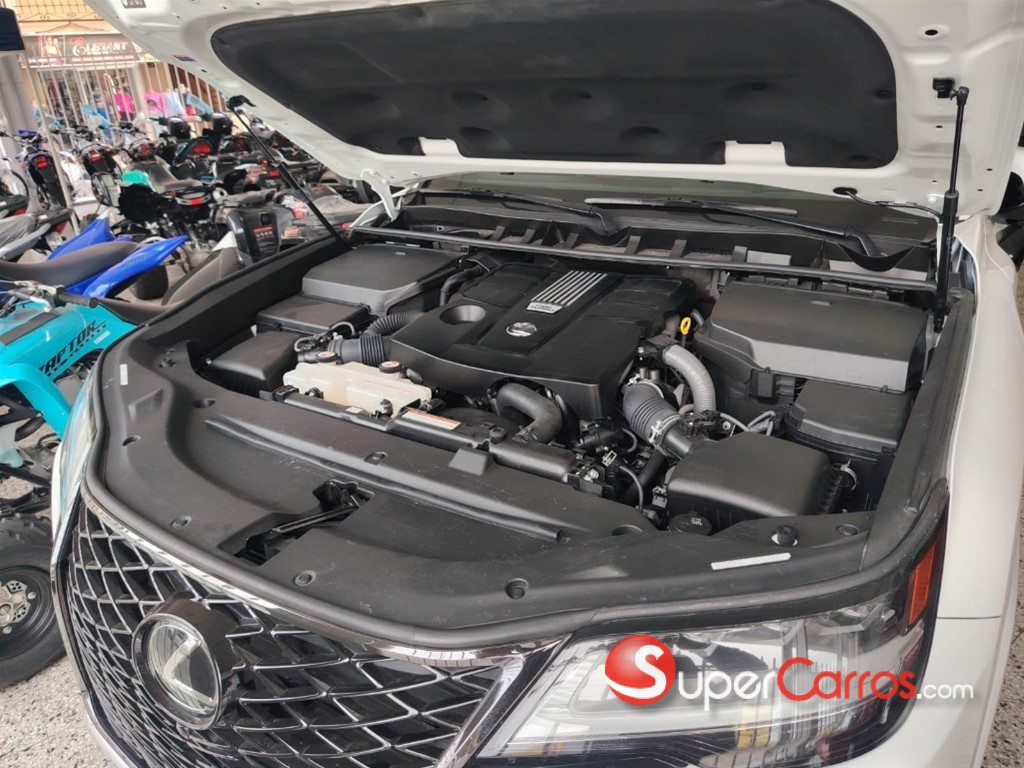 2022 Lexus LX 600 F Sport — foto 9 / 10
