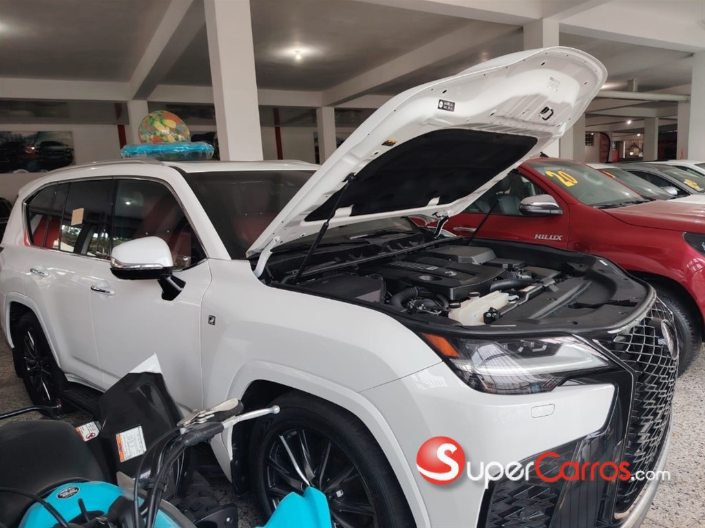2022 Lexus LX 600 F Sport — foto 10 / 10