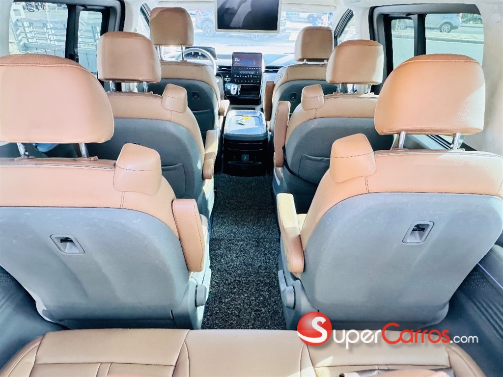 2022 Hyundai Staria — foto 11 / 12