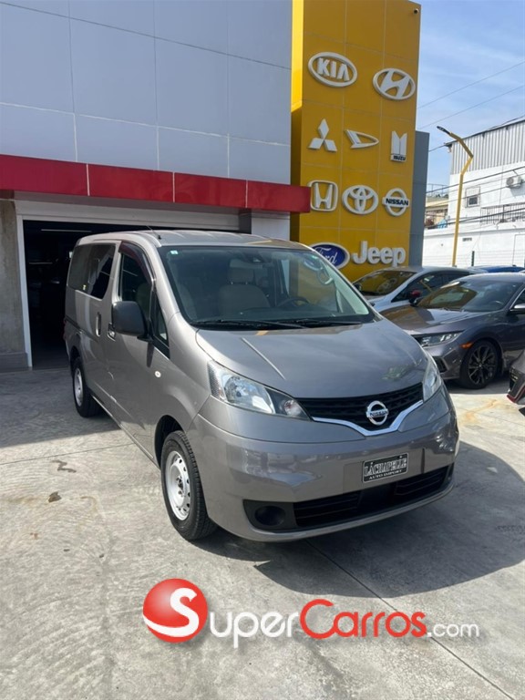 2020 Nissan NV 200 — foto 10 / 12