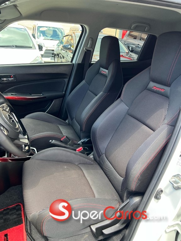 2019 Suzuki Swift Sport — foto 6 / 12