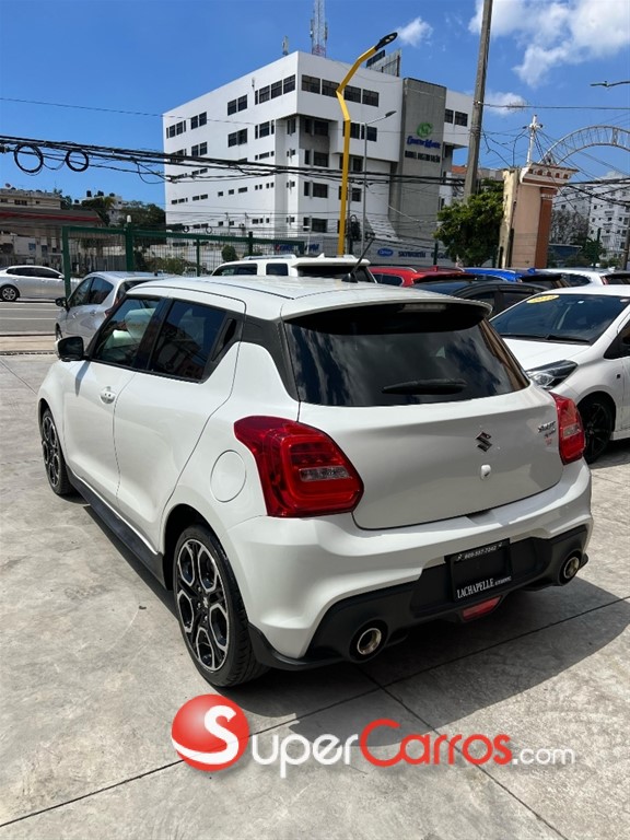 2019 Suzuki Swift Sport — foto 8 / 12