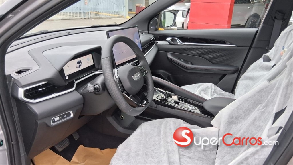 2027 Geely COOLRAY — foto 9 / 12