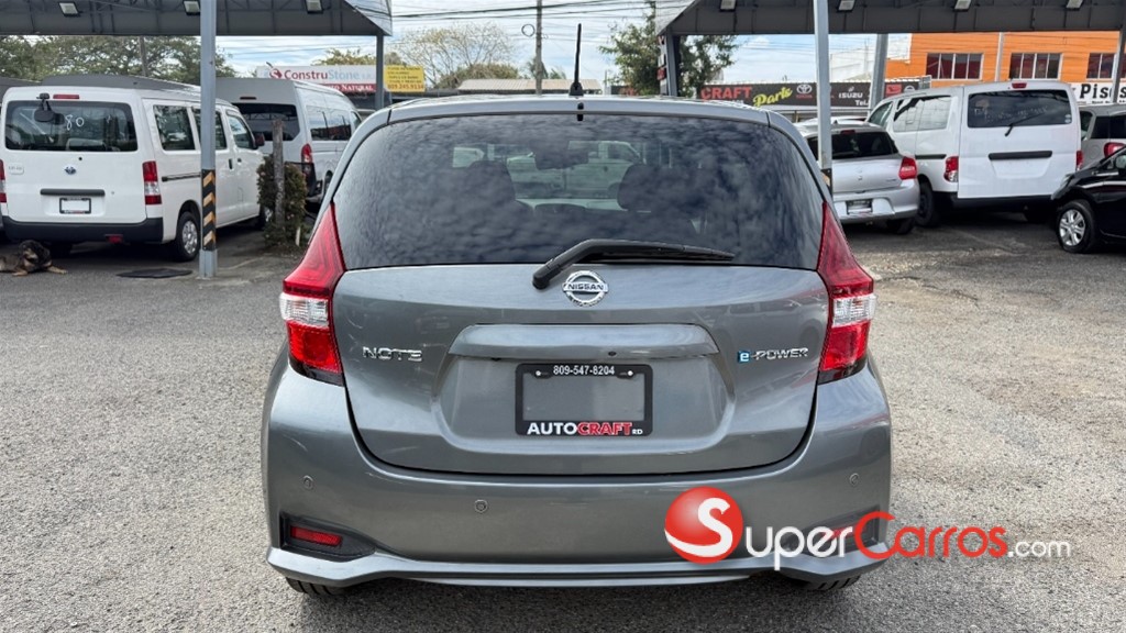 2020 Nissan Note E-Power — foto 11 / 12