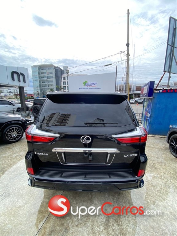 2019 Lexus LX 570 — foto 3 / 7