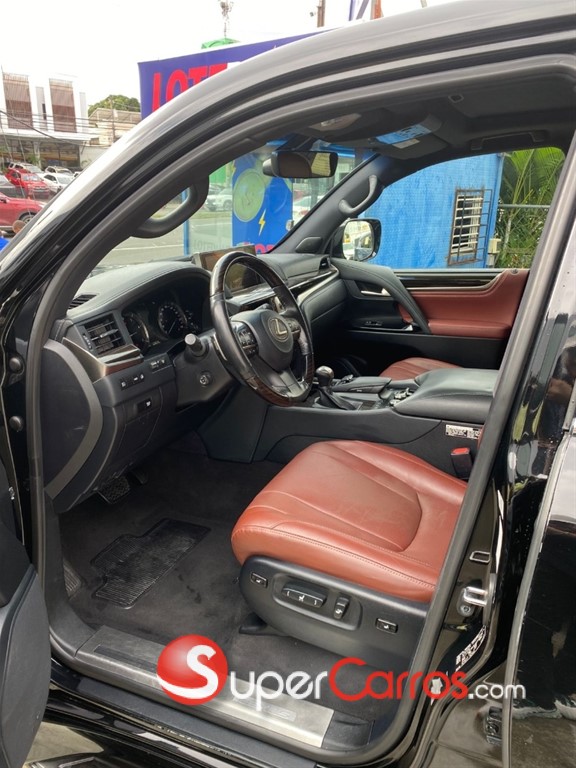 2019 Lexus LX 570 — foto 5 / 7