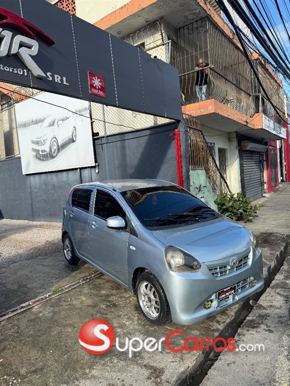 2014 Daihatsu Mira — foto 3 / 10