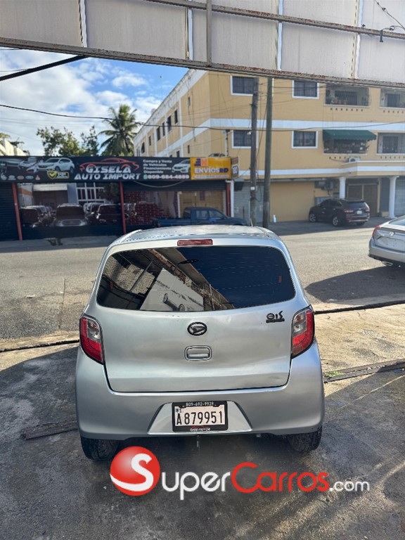 2014 Daihatsu Mira — foto 4 / 10