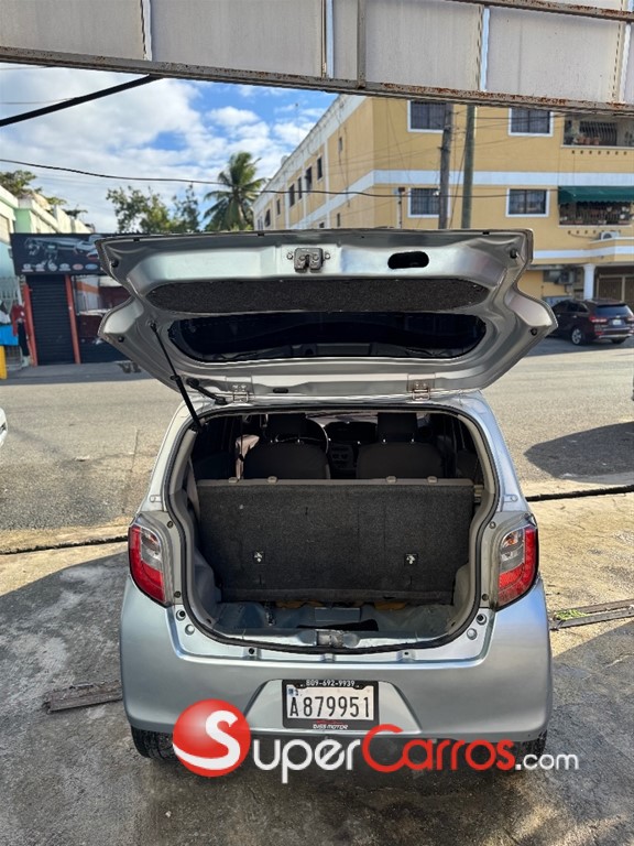 2014 Daihatsu Mira — foto 6 / 10