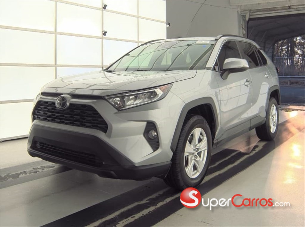 2020 Toyota RAV4 XLE Premium — foto 3 / 11