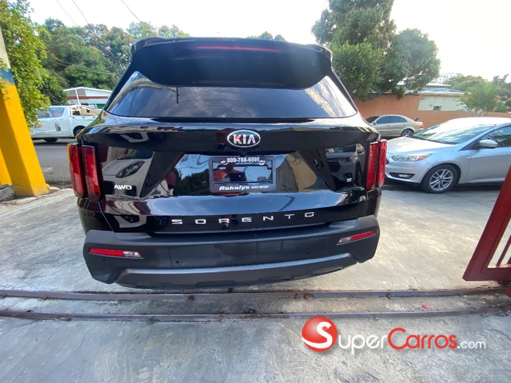 2021 Kia Sorento S — foto 6 / 12