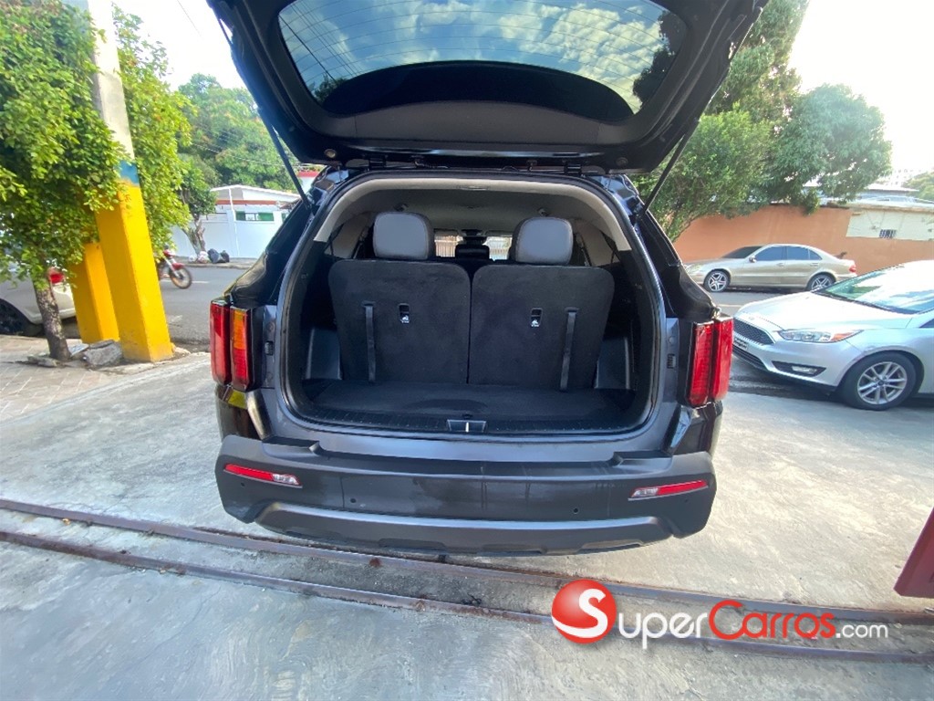 2021 Kia Sorento S — foto 7 / 12