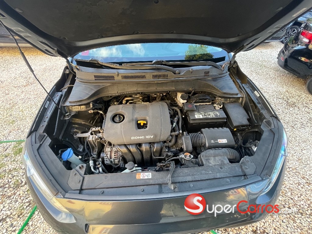 2020 Hyundai KONA SEL — foto 8 / 8