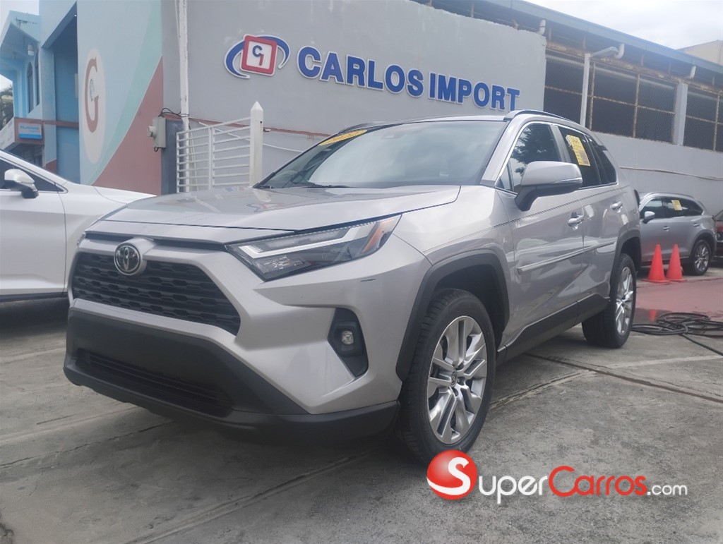 2022 Toyota RAV4 XLE Premium