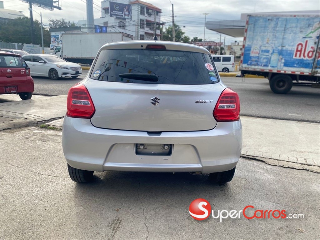 2020 Suzuki Swift — foto 4 / 11