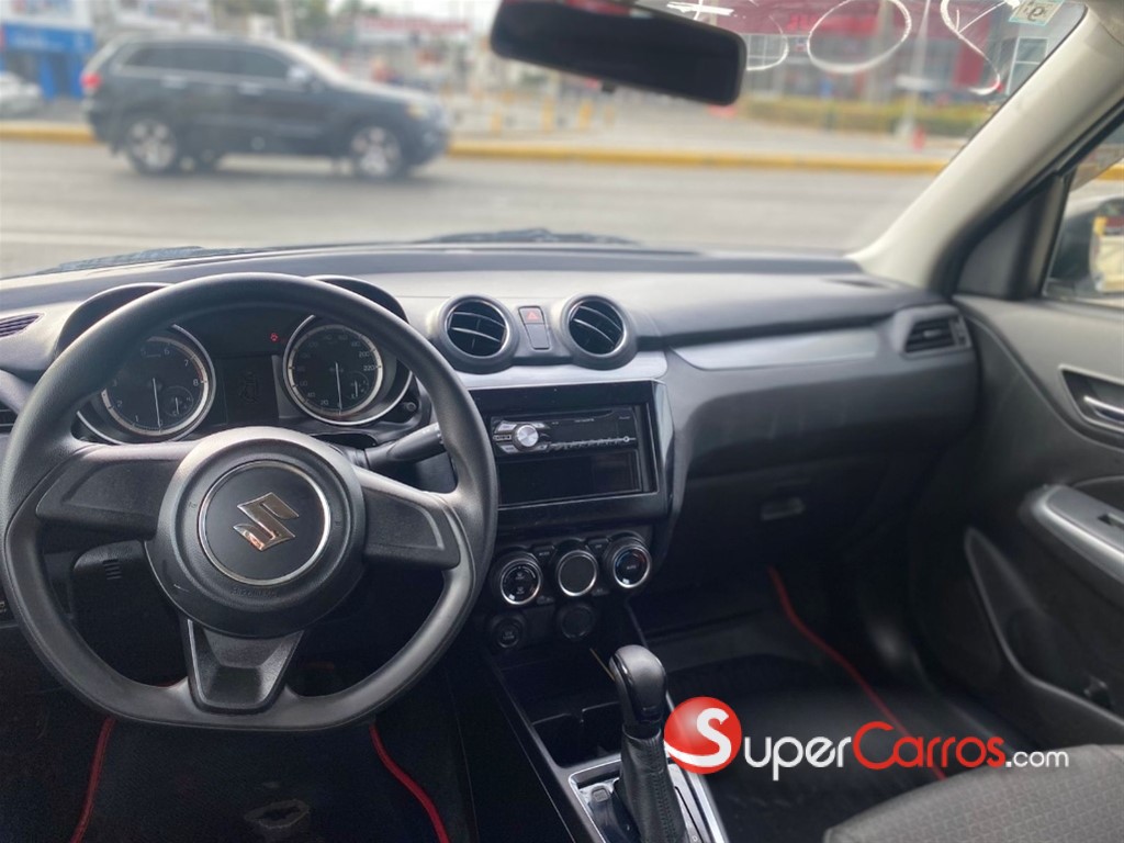 2020 Suzuki Swift — foto 10 / 11