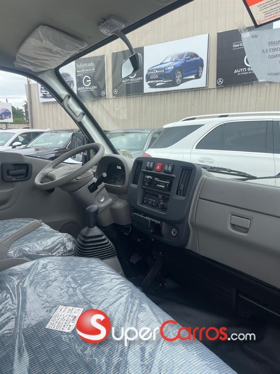 2026 Isuzu Traviz 10 Pies — foto 11 / 12