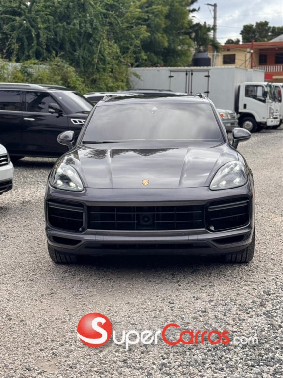 2019 Porsche Cayenne Turbo — foto 2 / 12