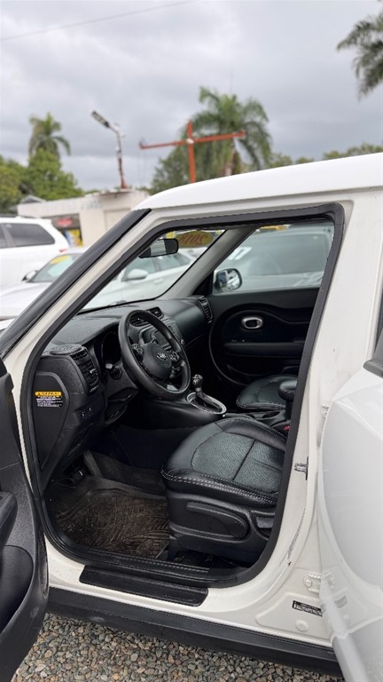 2018 Kia Soul LX — foto 6 / 9