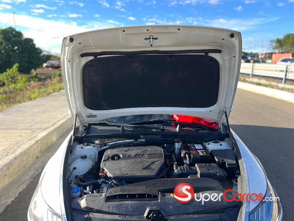 2022 Hyundai Sonata DN8 — foto 9 / 12