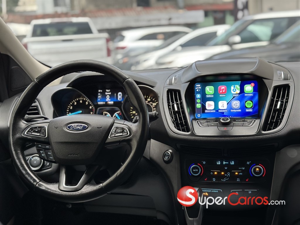 2019 Ford Escape SEL Ecoboost — foto 9 / 12