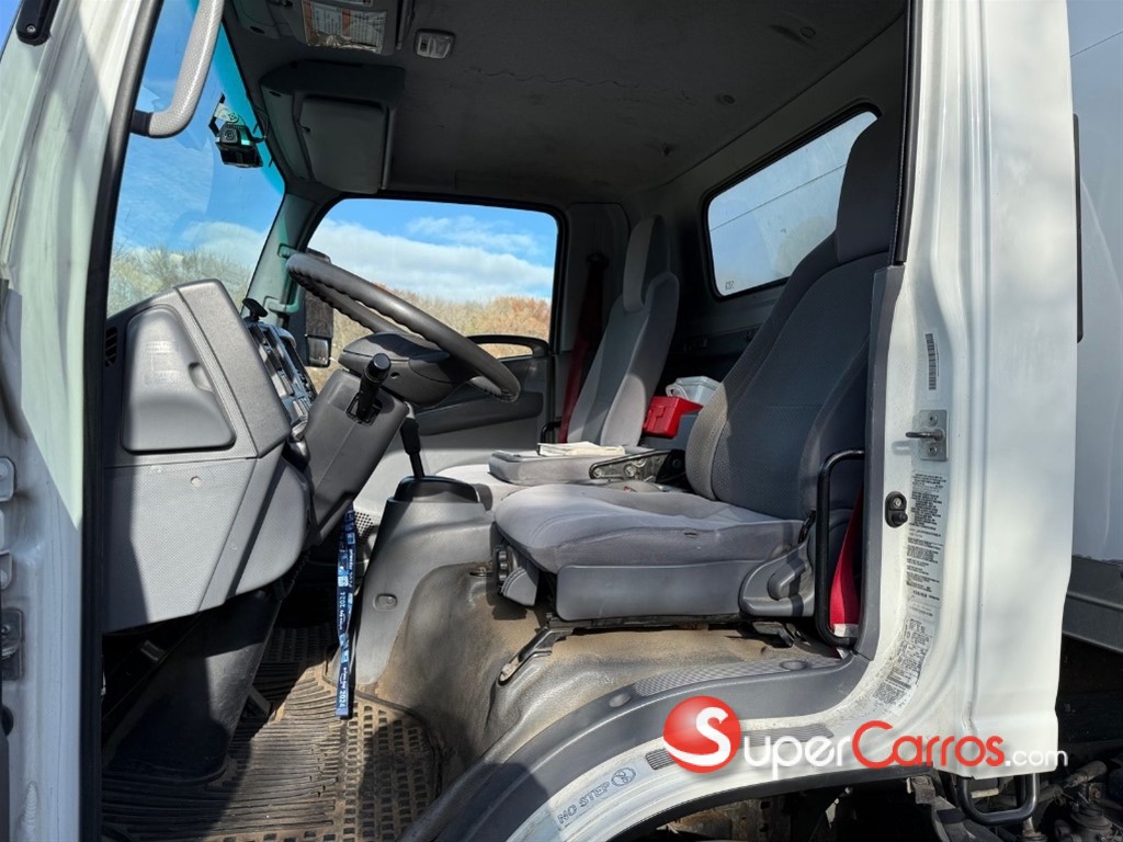 2020 Isuzu NPR — foto 8 / 10