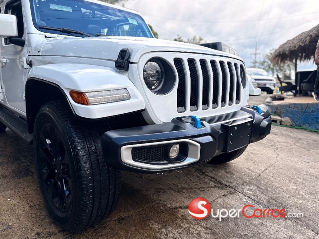 2022 Jeep Wrangler Unlimited Sahara — foto 9 / 12