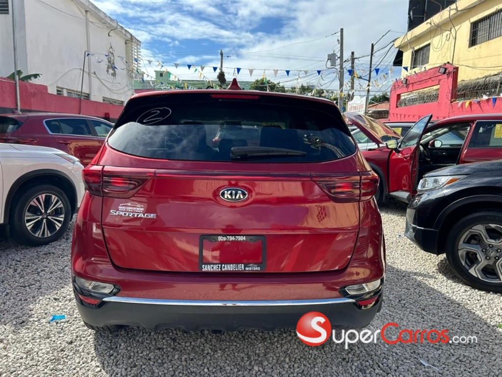 2022 Kia Sportage LX — foto 2 / 11