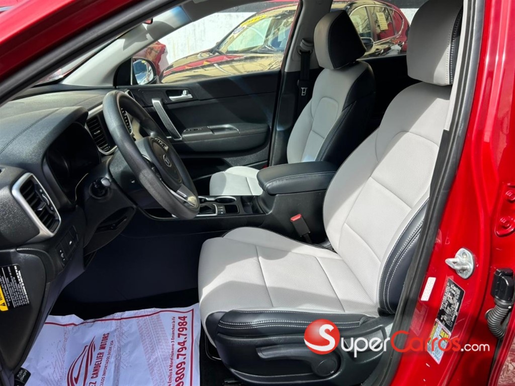 2022 Kia Sportage LX — foto 4 / 11