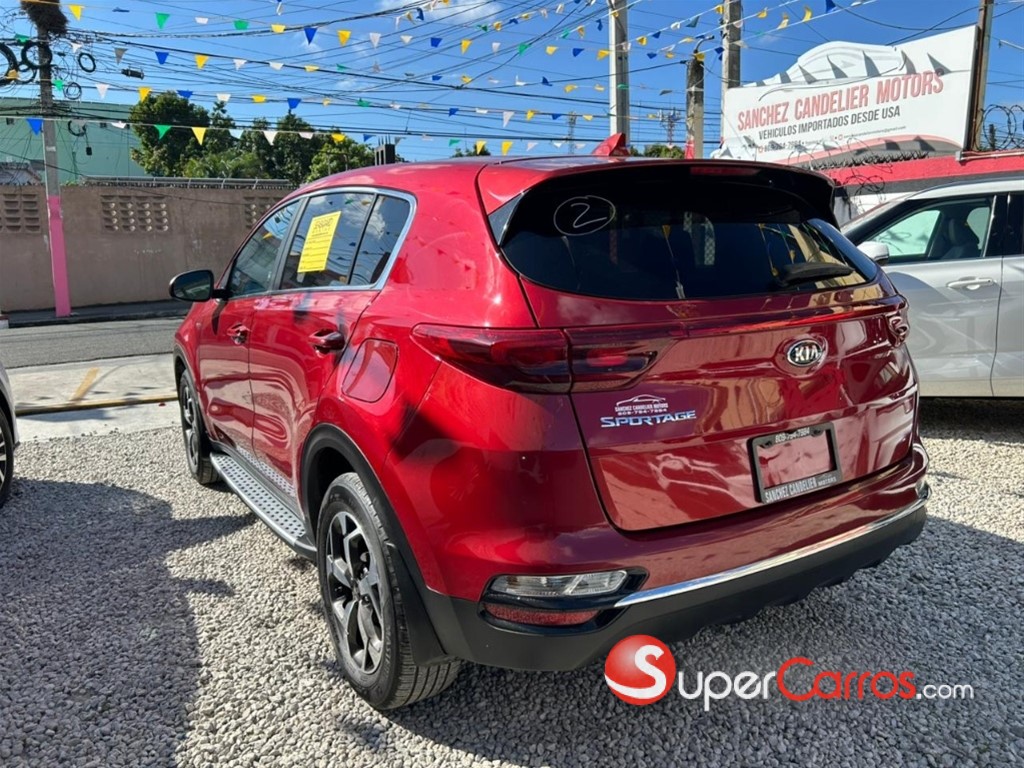 2022 Kia Sportage LX — foto 9 / 11