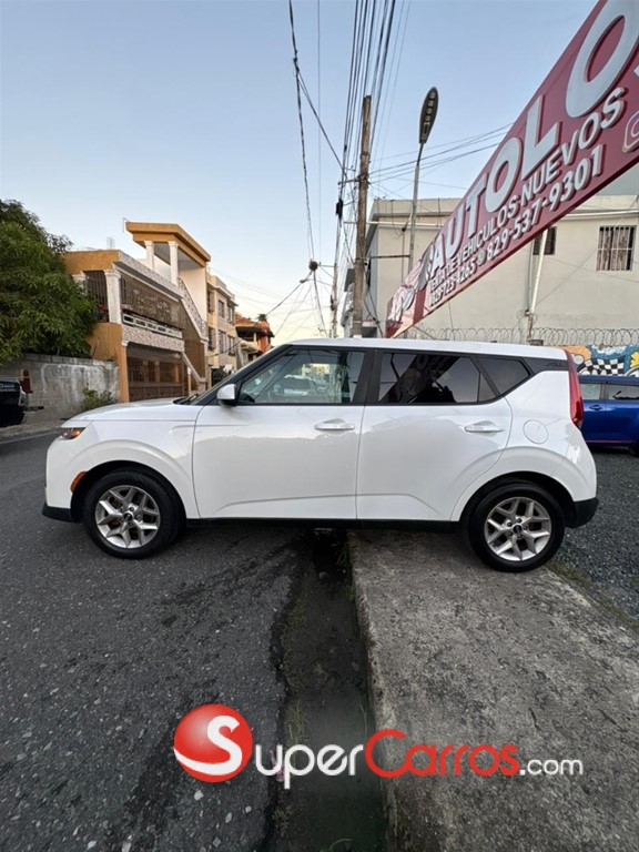 2020 Kia Soul S — foto 6 / 12